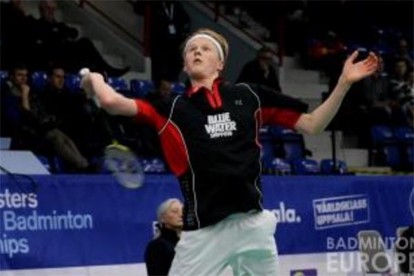 在本国效力 在本国效力