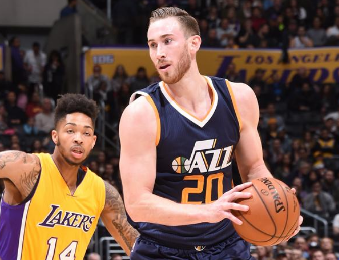 推动快船向 推动快船向