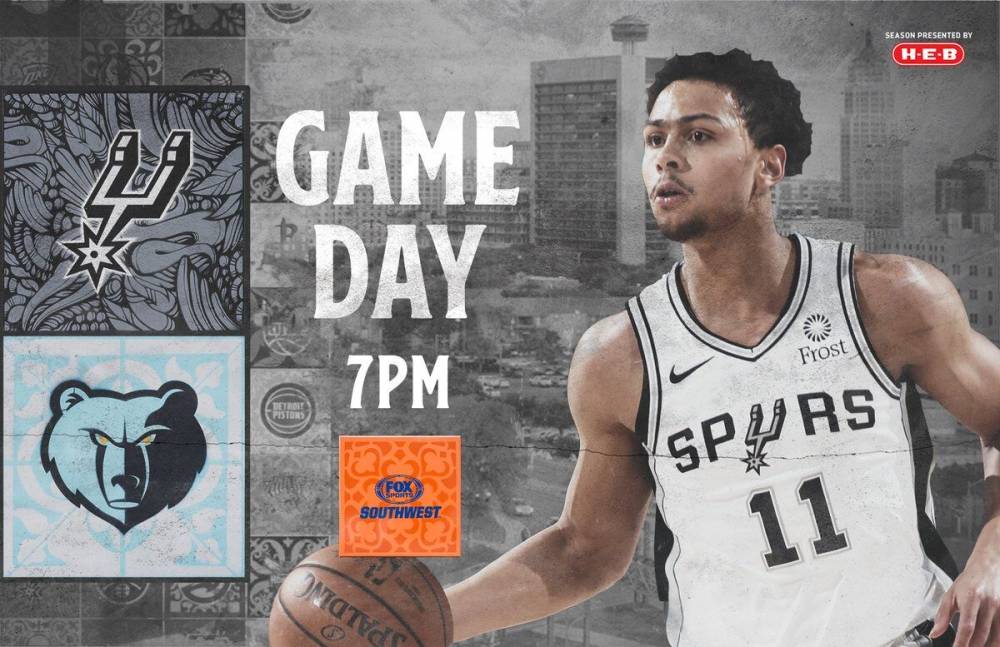 队正展现出 队正展现出